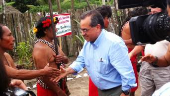 Ministro de Educaci&oacute;n promueve dialogo con directores, docentes, padres de familia y alumnos de la regi&oacute;n San Mart&iacute;n