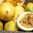 El Maracuy&aacute; es un aliado natural para combatir el insomnio y para reducir el colesterol y los niveles de presi&oacute;n arterial - Maravilla de la naturaleza que ayuda a que el cuerpo se relaje por su poder de sedaci&oacute;n, seg&uacute;n la directora de Medicina Complementaria de EsSalud.