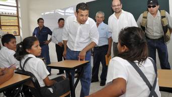 Estado peruano cumplir&aacute; pol&iacute;tica del Acuerdo Nacional de hacer inversiones en Educaci&oacute;n hasta alcanzar, de manera gradual, la meta del 6% del PBI.