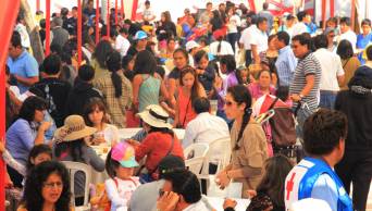 M&aacute;s de 10 mil turistas congreg&oacute; Festival Gastron&oacute;mico "Ayacucho: Sabor y Tradici&oacute;n", por Fiestas Patrias