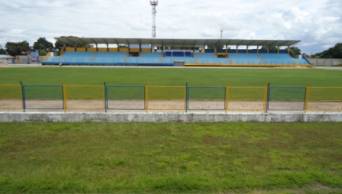 Con una inversi&oacute;n de 17 millones de nuevos soles construir&aacute;n  nueva Tribuna Oriente del Estadio Regional IPD de Moyobamba