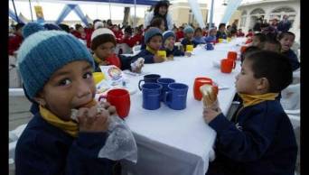 Desnutrici&oacute;n cr&oacute;nica infantil en el Per&uacute; disminuy&oacute; hasta 14.1% y bajar&aacute; hasta 10% el a&ntilde;o 2016, seg&uacute;n el MIDIS