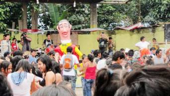 Este domingo 25 contin&uacute;an festividades del Carnaval de Moyobamba en el campo de Shango del barrio de Bel&eacute;n