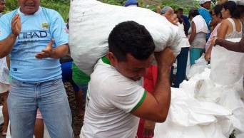 M&aacute;s de 25 toneladas de ayuda recibieron, hasta el momento,  los damnificados por las inundaciones en San Mart&iacute;n