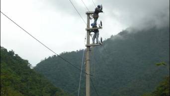 En San Mart&iacute;n ejecutan 9 obras de Electrificaci&oacute;n Rural, que beneficiar&aacute; a m&aacute;s de 22 mil habitantes de 116 poblados de la regi&oacute;n