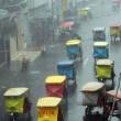 Contin&uacute;an las lluvias de fuerte a moderada intensidad en San Mart&iacute;n y otras regiones del pa&iacute;s, advirti&oacute; el Senamhi - De otro lado, se prev&eacute; la ocurrencia de lluvia ligera en la costa centro y sur, como producto del paso de nubosidad de la sierra a la costa (trasvase).