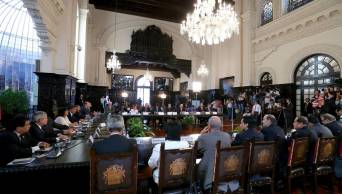 L&iacute;deres de los diversos partidos pol&iacute;ticos expusieron sus propuestas y planteamientos, en di&aacute;logo con el Ejecutivo