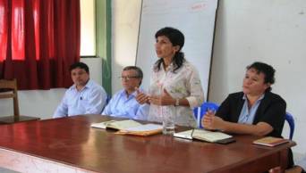 Directora regional de Educaci&oacute;n de San Mart&iacute;n visit&oacute; instituciones educativas de la provincia de Tocache