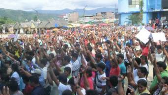 Poblaci&oacute;n de Pichanaki particip&oacute;, masivamente, en la marcha por la paz y el desarrollo realizada el jueves 26