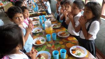MIDIS supervisar&aacute;, este lunes 9 de marzo, el servicio alimentario que brinda Qali Warma a colegios p&uacute;blicos