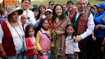Invertir en educaci&oacute;n es fundamental; sin educaci&oacute;n, aunque tengamos recursos naturales, no hay futuro posible