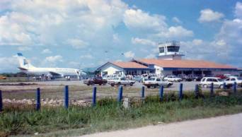 En julio pr&oacute;ximo culminar&iacute;an las obras de rehabilitaci&oacute;n e implementaci&oacute;n del Aeropuerto Antonio Simons Vela, de Rioja