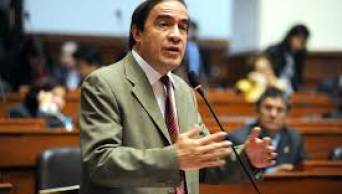 Rechazan viaje de Comisi&oacute;n Investigadora del Congreso a Bolivia para interrogar al pr&oacute;fugo Mart&iacute;n Belaunde Lossio