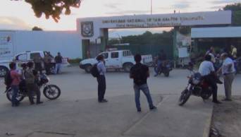 Seguidores de ex rector est&aacute;n empe&ntilde;ados en continuar creando el caos en la Universidad Nacional de San Mart&iacute;n (UNSM)