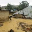 Gobierno regional de Amazonas eval&uacute;a declarar en emergencia esa regi&oacute;n, afectada por fuertes lluvias - Visita zonas m&aacute;s devastadas llevando v&iacute;veres, frazadas, calaminas, agua, recipientes y otros utensilios para paliar necesidades de los damnificados