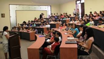 En julio pr&oacute;ximo Pronabec lanza programa "Cr&eacute;dito 18" que beneficiar&aacute; a unos 2 mil j&oacute;venes en una primera etapa