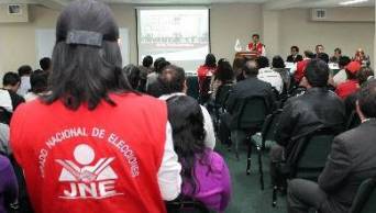 Invitan a candidatos a cargos p&uacute;blicos, a participar en el Programa de Formaci&oacute;n de L&iacute;deres que organiza el JNE