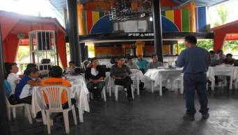 Especialistas de la UGEL Rioja desarrollaron la primera jornada de trabajo para elaborar Plan de Monitoreo Local