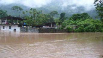 Intensas lluvias causan deslizamiento de cerro que origin&oacute; el incremento del caudal de r&iacute;o mayo, en la regi&oacute;n San Mart&iacute;n