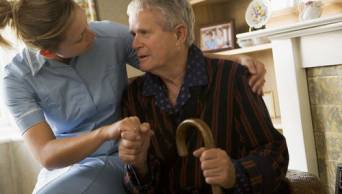 Destacado especialista advierte que a partir de los 50 a&ntilde;os se incrementa riesgo de sufrir el mal de Parkinson