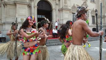 Con un colorido pasacalle celebran en Patio de Honor de Palacio de Gobierno el 50� aniversario de Parque Nacional de Tingo Mar&iacute;a
