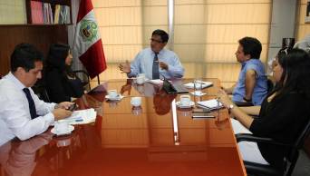 Congresista Aldo Bard&aacute;lez apoyar&aacute; a Comit&eacute; organizador para asegurar el &eacute;xito de la 41� Semana Tur&iacute;stica de Moyobamba 2015