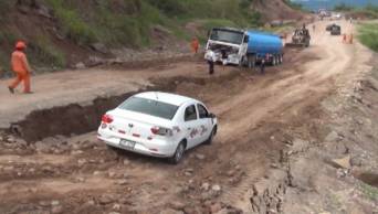 Carretera Fernando Belaunde se hunde cerca al distrito de Buenos Aires, en la provincia de Picota, regi&oacute;n San Mart&iacute;n