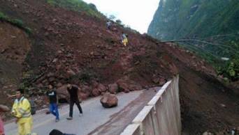 Carretera Fernando Belaunde bloqueada por nuevo deslizamiento en  Pedro Ruiz - regi&oacute;n Amazonas