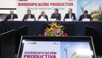 Instalan mesa de industrias creativas que impulsar&aacute; las TIC y actividades culturales, para generar nuevos motores para el crecimiento