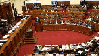 Congreso ratific&oacute;, por mayor&iacute;a, exoneraci&oacute;n permanente de descuentos en gratificaciones de 28 de Julio y Navidad