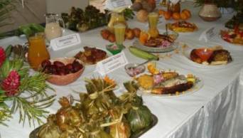 En "Festival del Juane" realizado en el embarcadero de Tahuishco, presentaron variedad de esta comida t&iacute;pica selv&aacute;tica