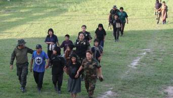 Brigadas especiales rescatan a 26 ni&ntilde;os y 13 adultos que estaban cautivos de Sendero Luminoso en el  VRAEM