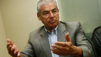 Partidos de izquierda deben formar una sola coalici&oacute;n para las Elecciones del 2016, afirma ex premier C&eacute;sar Villanueva