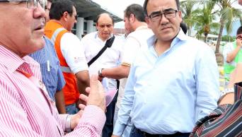 Ministro de Transportes llega a San Mart&iacute;n para supervisar aeropuerto y v&iacute;as ante Fen&oacute;meno El Ni&ntilde;o