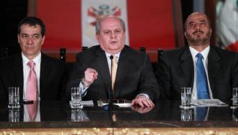 Premier Pedro Cateriano advierte que el Gobierno actuar&aacute; con firmeza contra quienes usen la violencia en el Proyecto Las Bambas