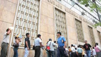 El lunes 12 vence plazo para renunciar a cargos p&uacute;blicos y postular en las Elecciones Generales del 2016, reiter&oacute; el JNE