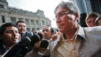 Tras quedar en libertad, ex ministro Aurelio Pastor anunci&oacute; que enviar&aacute; carta notarial a Nadine Heredia por difamarlo
