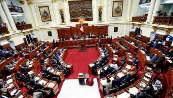 Pleno del Congreso reinicia hoy debate de pol&eacute;mica ley que extiende mandato de los rectores de universidades