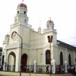 La Iglesia Catedral de Moyobamba luce nueva fachada,        con una impresionante arquitectura colonial y moderna - Tras la reciente inauguraci&oacute;n de su nueva infraestructura, luego de 3 a&ntilde;os de trabajos de remodelaci&oacute;n de los da&ntilde;os causados por el terremoto de 1990