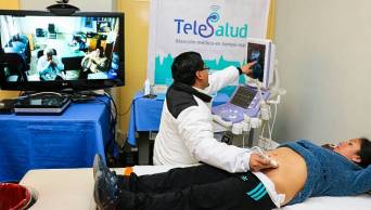 Hu&aacute;nuco: Capacitan a personal de 18 Centros de Salud  para conformar Red Regional de Telesalud materno neonatal