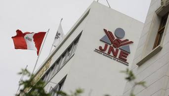 JNE habilit&oacute; a las alianzas electorales que postulan a la presidencia a C&eacute;sar Acu&ntilde;a, Alan Garc&iacute;a y Nano Guerra