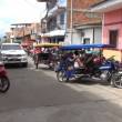 Por falta de un plan de reordenamiento del tr&aacute;nsito, contin&uacute;a el caos vehicular en el centro de Tarapoto - Mototaxistas hacen lo que les viene en gana, a vista y paciencia de las autoridades municipales que no hacen absolutamente nada por poner orden