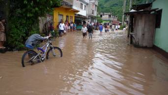 San Mart&iacute;n: Ante peligro de desborde del r&iacute;o Huallaga por aumento de caudal, INDECI recomienda medidas de protecci&oacute;n