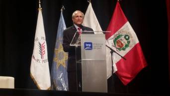 Elecciones 2016: Candidato Francisco Diez Canseco propuso crear el Consejo Nacional de Moral P&uacute;blica, para luchar contra la corrupci&oacute;n