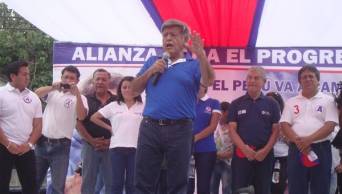 C&eacute;sar Acu&ntilde;a promete creaci&oacute;n del Ministerio de la Juventud