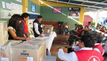 San Mart&iacute;n: Autoridades electorales verificaron material electoral para las Elecciones Generales de este domingo 10 de abril