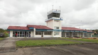 Obras de remodelaci&oacute;n del aeropuerto de Rioja est&aacute; paralizada