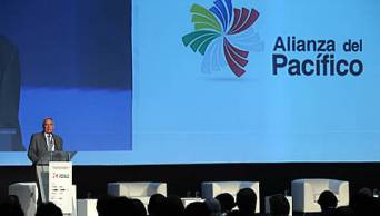 Empresas y Estados de Alianza del Pac&iacute;fico deben acelerar y elevar inversiones a favor de la educaci&oacute;n para el desarrollo