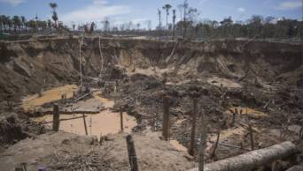Discovery Channel presenta el documental 'Amazonas clandestino, la maldici&oacute;n del oro'