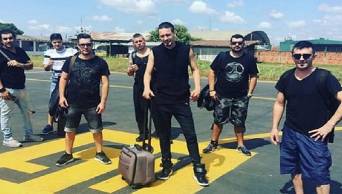 R&aacute;faga no puede cumplir con show en Pucallpa y realiza concierto gratis